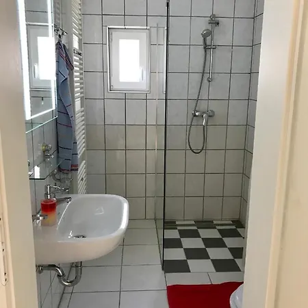 Juna Casa de hóspedes Karlsruhe