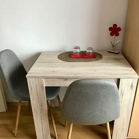 Juna Casa de hóspedes *