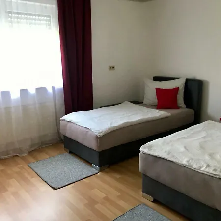 בית הארחה Juna *