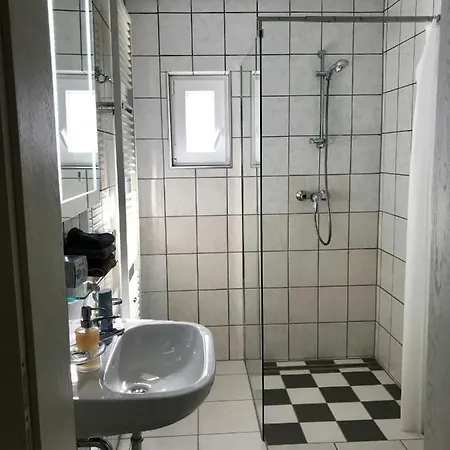 בית הארחה Juna *