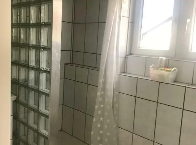 Juna Πανσιόν Καρλσρούη