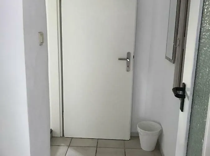 Πανσιόν Juna Καρλσρούη